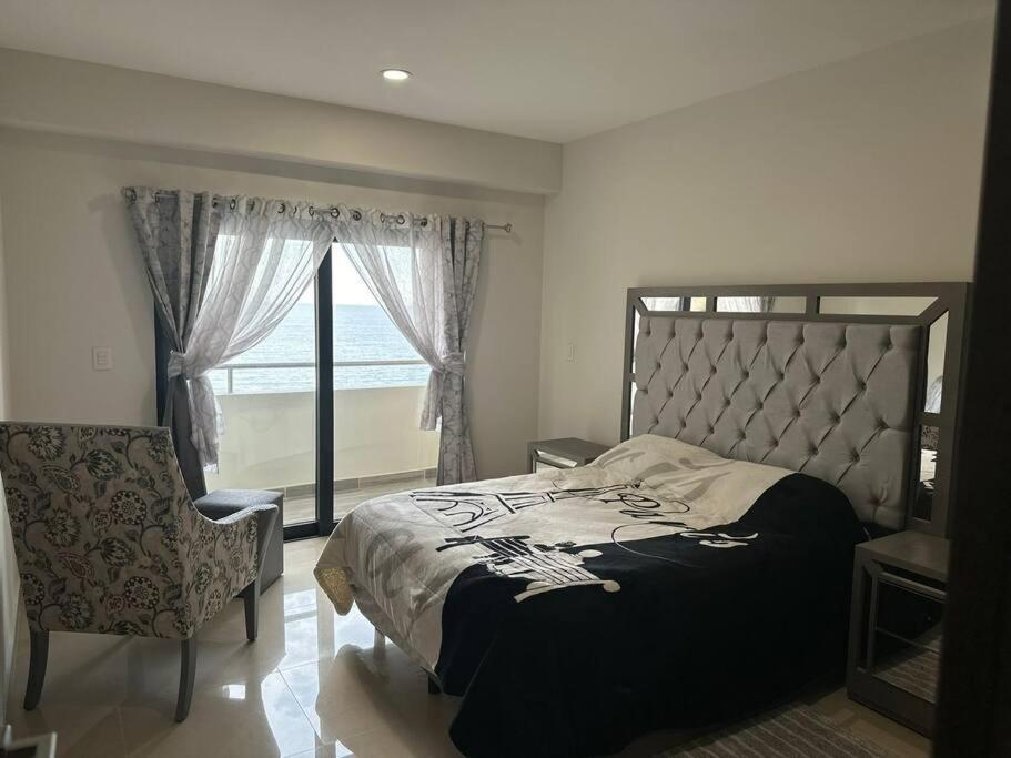 Departamento Frente Al Malecon Mazatlán