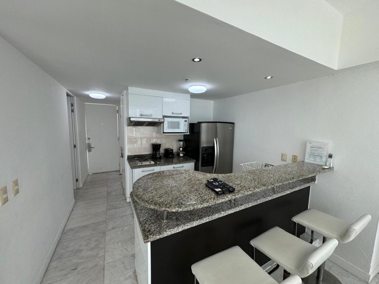 Crown Park Royal Apartment Mazatlan