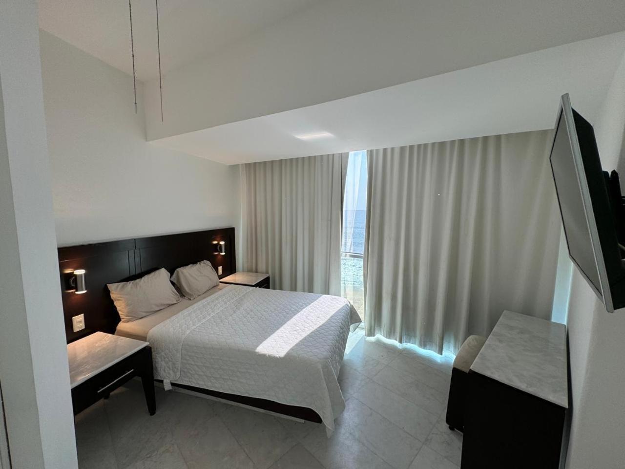Crown Park Royal Mazatlan