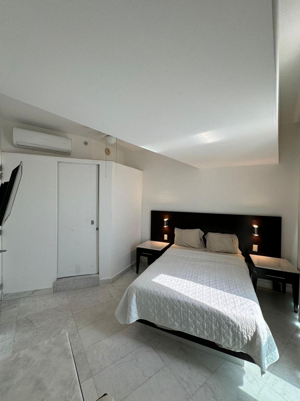 Crown Park Royal Apartment Mazatlan