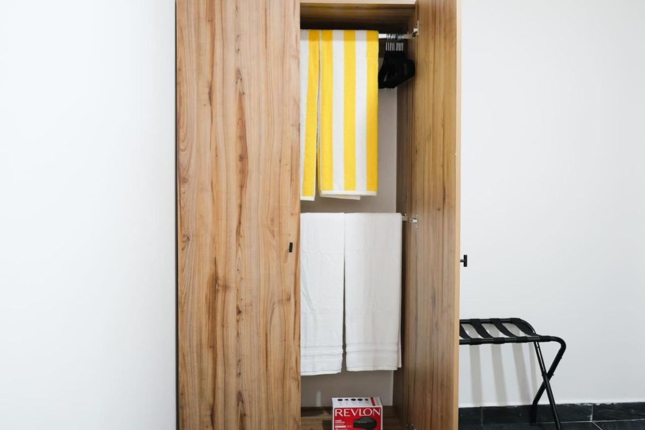 And Comfortable 2br1ba Work Here Apartment *