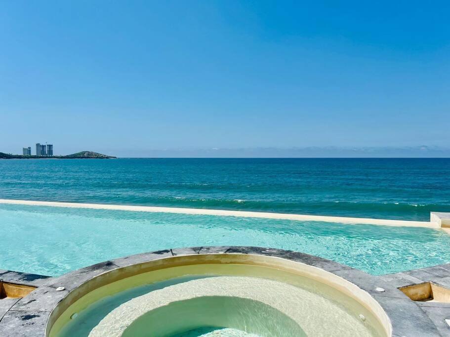 Apartment Penthouse Frente Al Mar Cerca Del Mazagua *