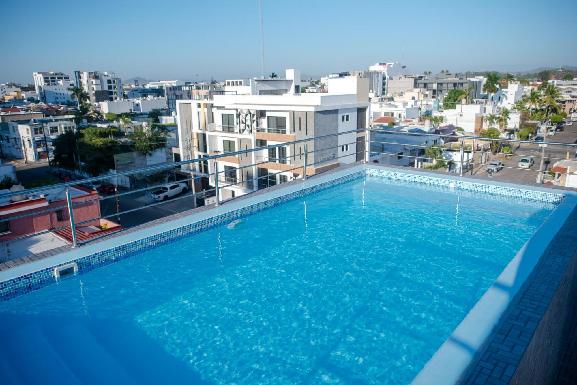 2br/2ba 1 Block To Ocean! - Unit 3 Apartamento Mazatlán