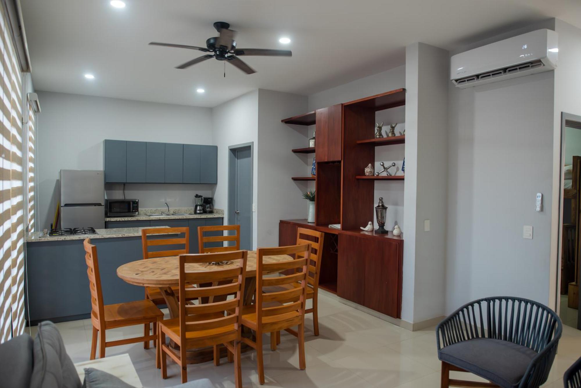 Apartamento 2br/2ba 1 Block To Ocean! - Unit 3 *