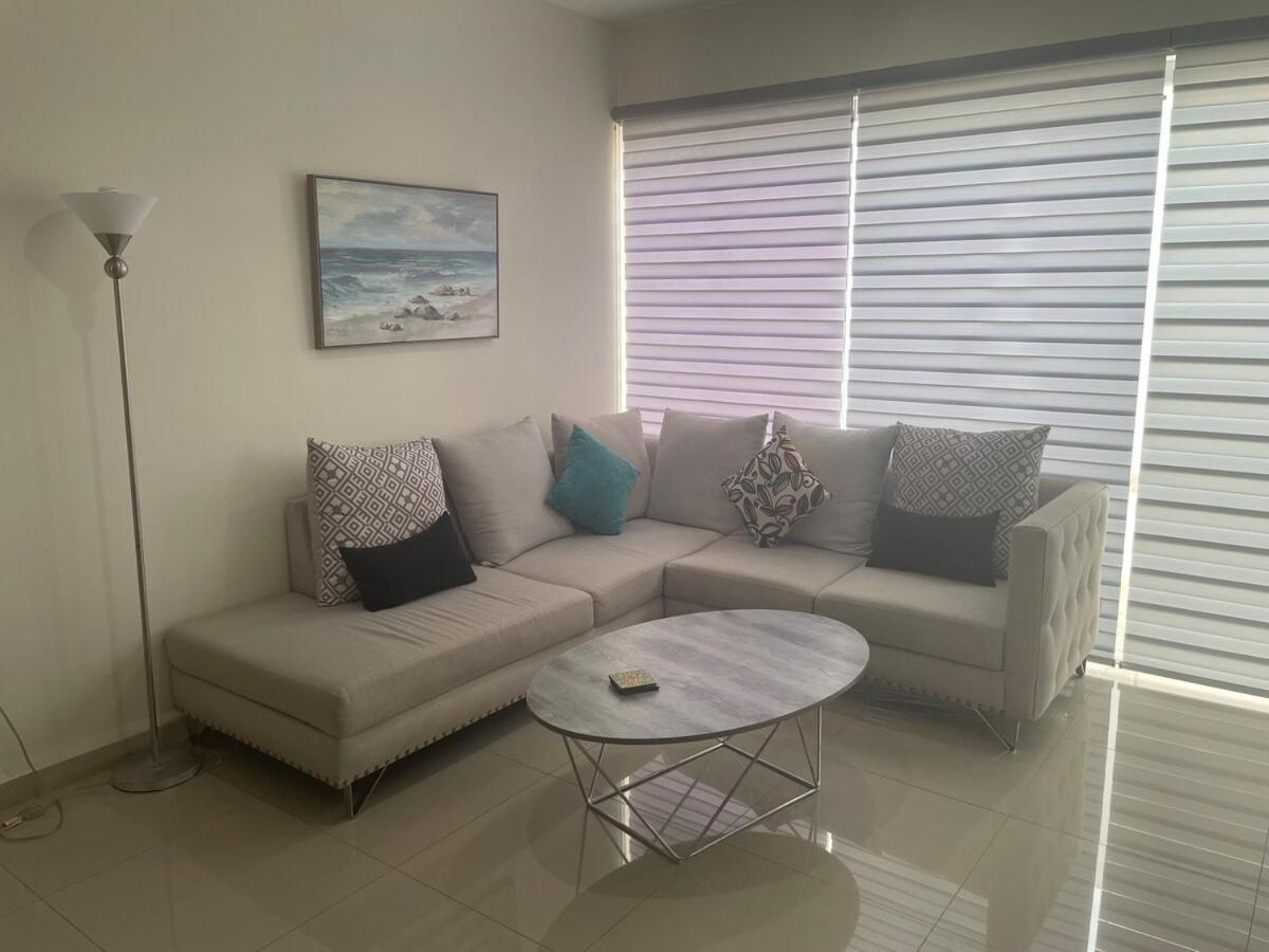 Apartment En Pb Con Piscina A Poca Distancia De La Playa