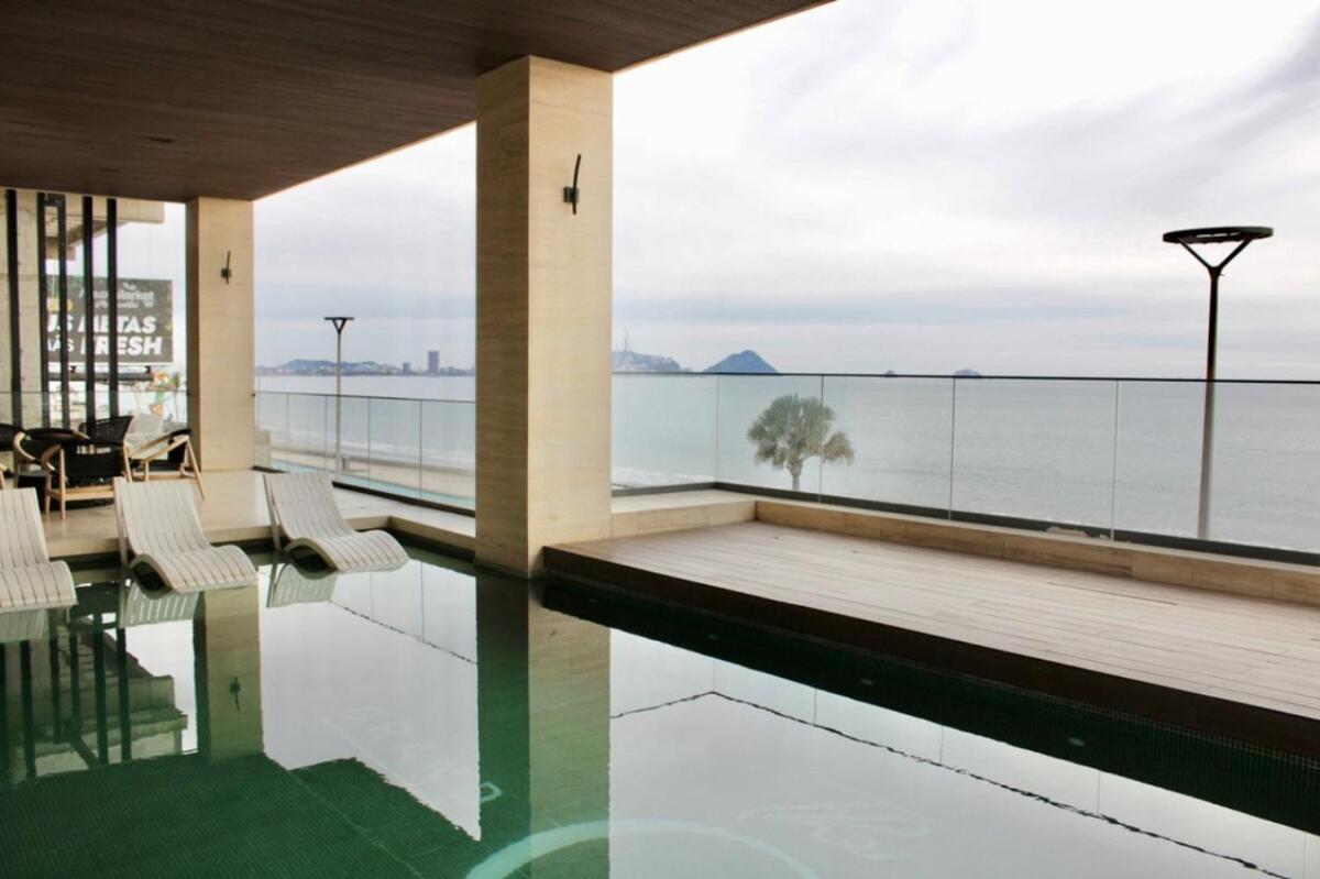 Elegante Depa Vista Al Malecon Y Mar By G P S Rentas Apartamento