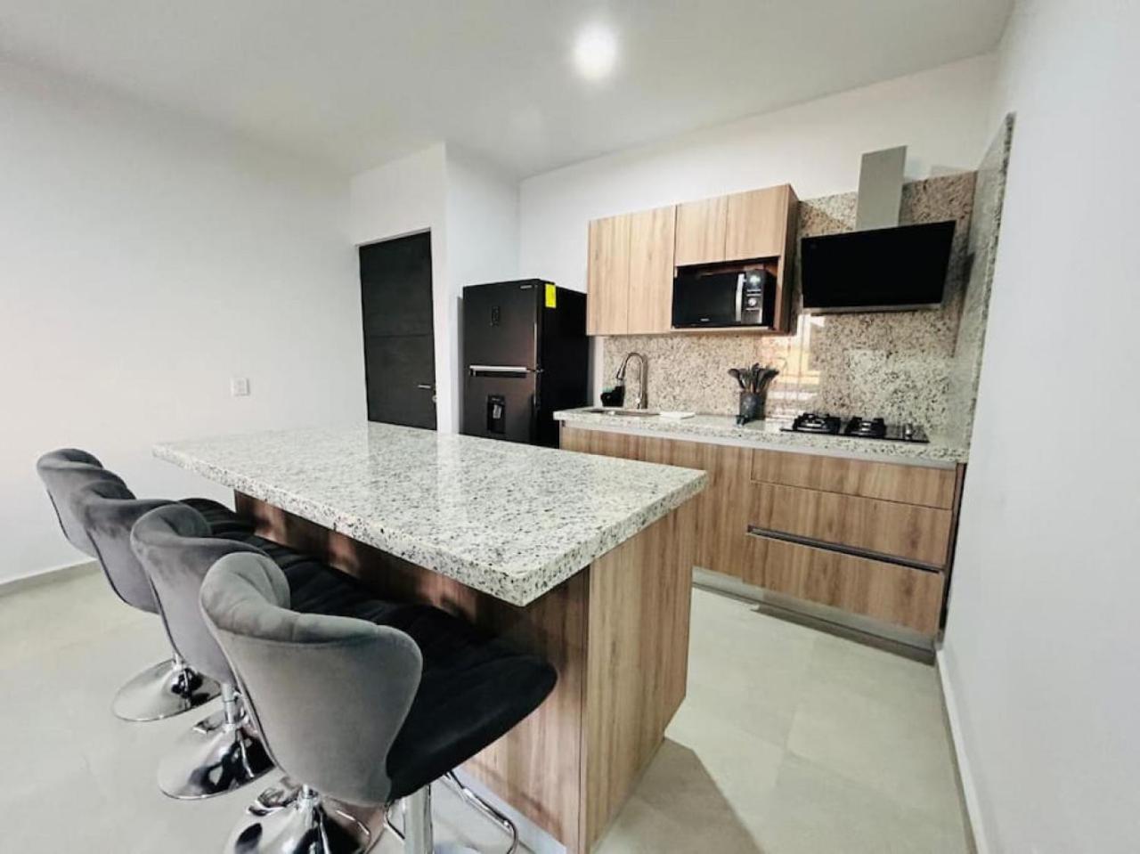 Bluu Lagoon - Depa Enorme Alberca Apartamento *