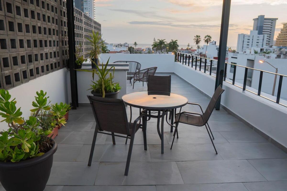 Few Steps From The Beach, At Golden Zone Apartment