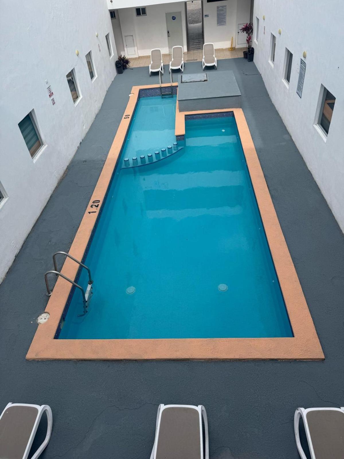 Aló Select Hotel