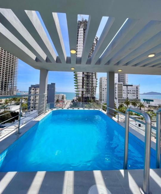 Apartamento Departamento Moderno, A Unos Pasos Del Malecon De
