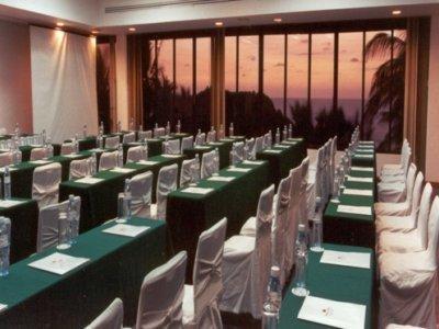 Faro Hotel 4*