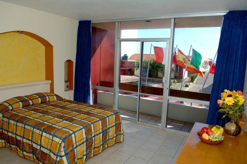 Hotel Del Real & 4*