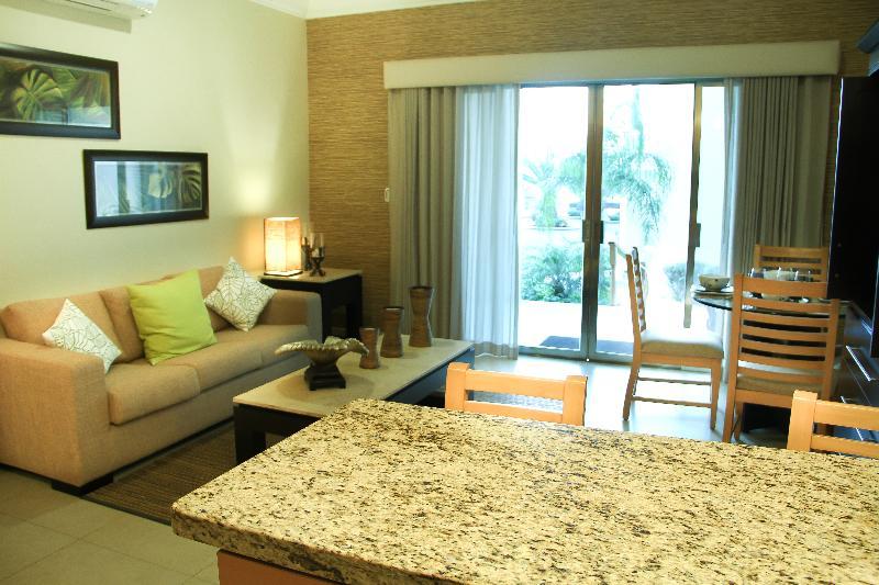 Diamond Bay Boutique By Bloom