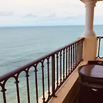 Condominio De Lujo A Pie De Playa