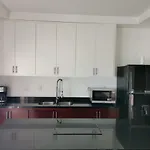 Departamento de lujo en torre The One, en el malecón de Mazatlán, frente a la playa