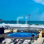 Condominio Miramar, Mazatlan en malecón frente a la playa