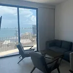 Departamento Inteligente Con Vista Al Mar