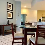 Peaceful Tropical Apartment On A Private Golf Course