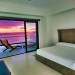 Altomare Seaview