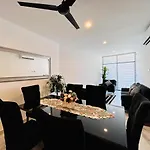 Depa Super Centrico En Zona Dorada By G P S Rentas