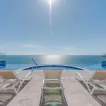 Hermosa Terraza Con Vista A La Laguna!