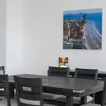 Everything You Need On The Malecon -1503 T Eme