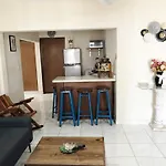 Casa Familiar Chocolate - Olimpica - 5 Min Del Malecon