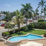 Mazatlan Aura Condo With Pool