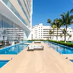 Peninsula 16B