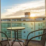 Bonita Habitacion Hotelera Con Balcon By G P S Rentas