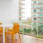Condominio Con Una Bonita Vista Del Puerto Deportivo De G P S Rentas