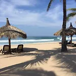 Condominio de Lujo con Playa y Alberca