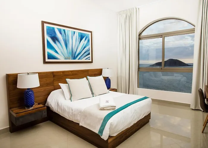 Petit Luxe Las Gavias Penthouse