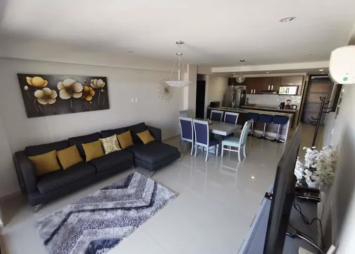 APARTAMENTO CON ALBERCA en Mazatlán