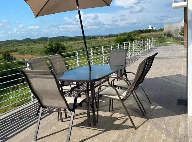 Condominio Nuevo Con Alberca, 5 Min De La Playa.