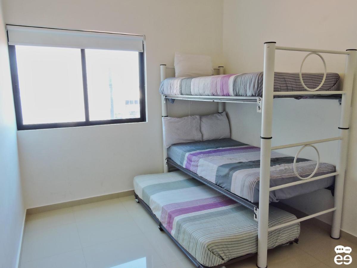Apartamento Amplio Departamento En Zona Dorada A 3 Cuadras De Playa - P304 *