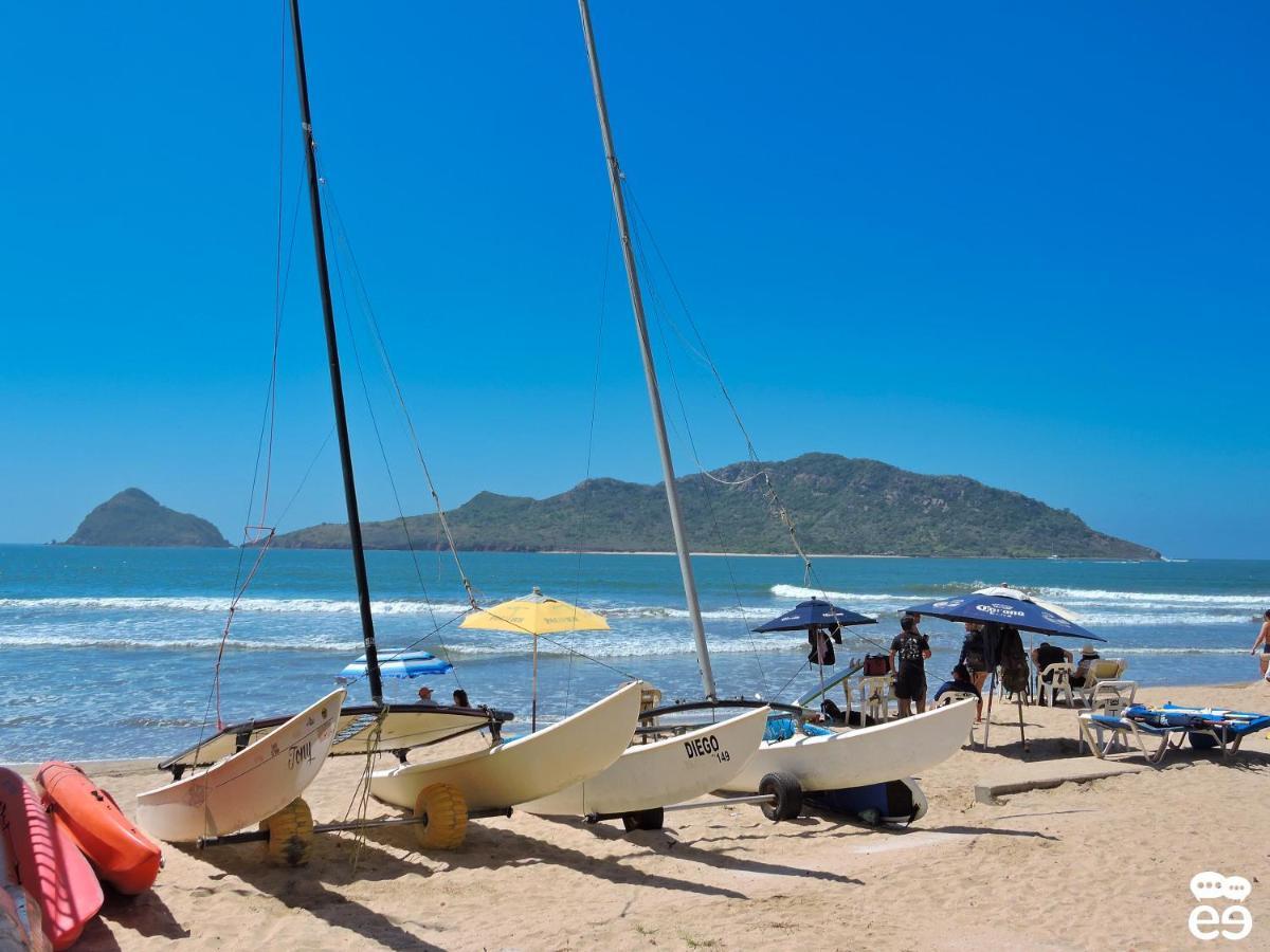 Amplio Departamento En Zona Dorada A 3 Cuadras De Playa - P304 Apartamento Mazatlán