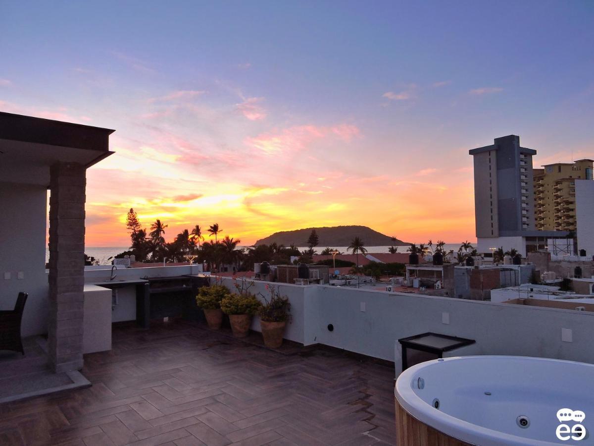 Apartamento Amplio Departamento En Zona Dorada A 3 Cuadras De Playa - P304 Mazatlán