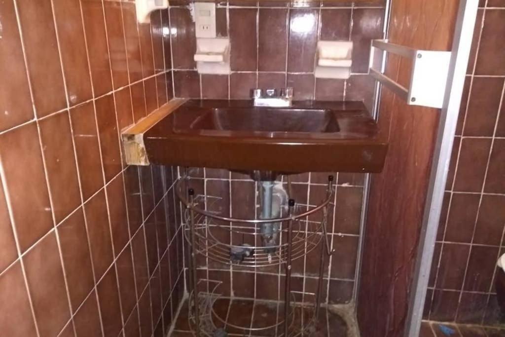 Acogedora Habitación En Excelente Ubicación *