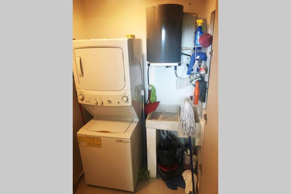 Depadelux 35 Mt De La Playa! Zona Dorada Vista Al Mar! * Mazatlán