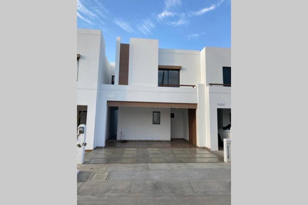 Preciosa Enjoyable Casa 12 Personas Alberca Playa Coto 24h Holiday home