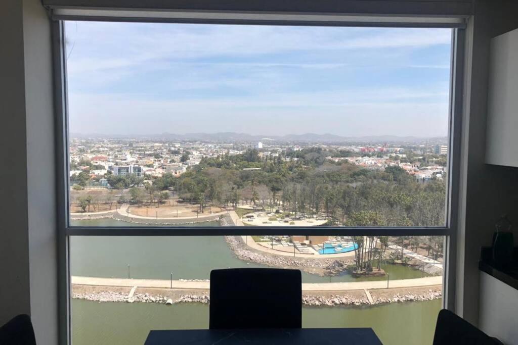 Departamento De Lujo En El Malecón * Mazatlán