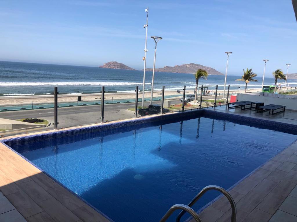 Departamento De Lujo En El Malecón