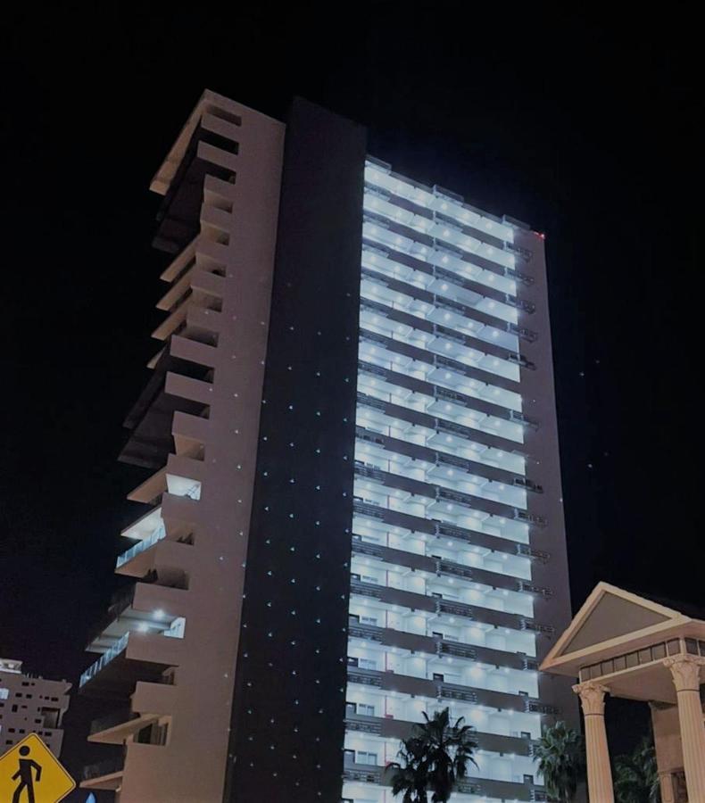 Departamento De Lujo En El Malecón * Mazatlán