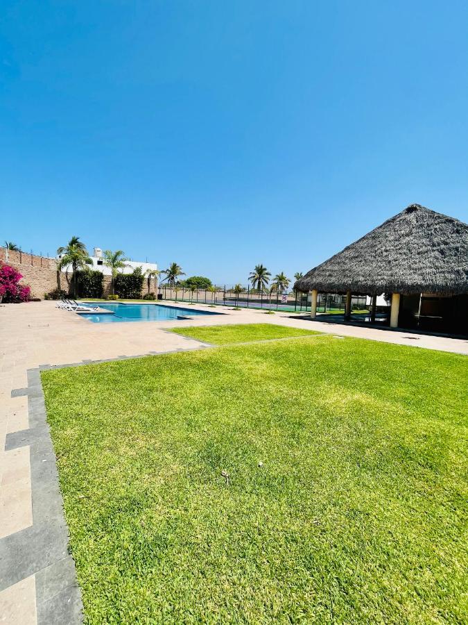 Casa Turquesa Pie De Playa Holiday home Mazatlan