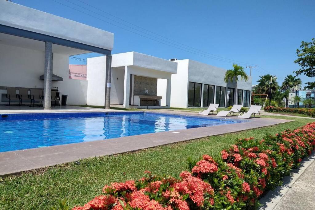 Amplio, Hermoso, Comodo Depa En * Mazatlan