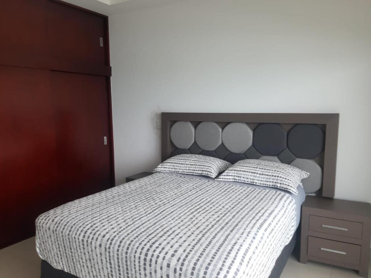 Apartamento Hermoso Y Moderno Departamento Frente Al Malecon Con Preciosa Vista Al Mar
