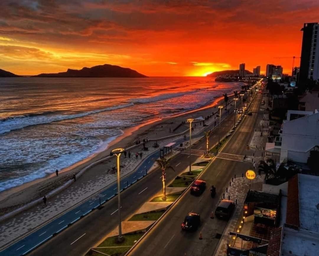 Casa Brisa Y Departamentos! A 3 Min La Playa&malecon Mazatlan