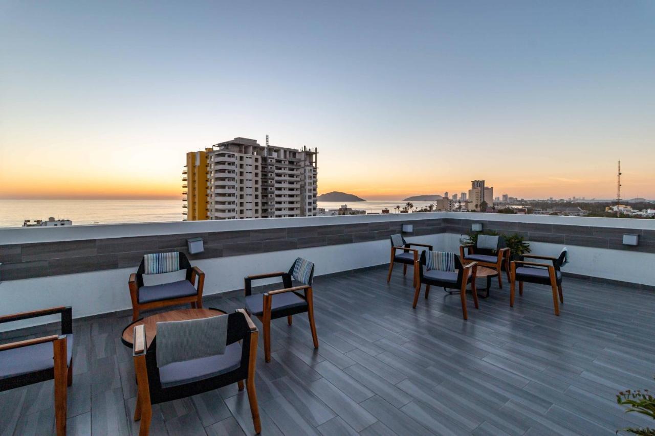 Departamento Con Alberca, Jacuzzi Y Vista Al Mar