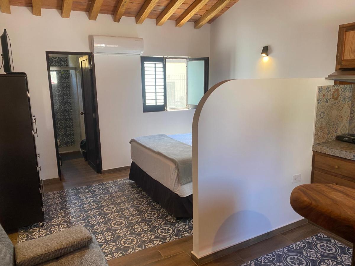 Serena Centro Historico Aparthotel 4*
